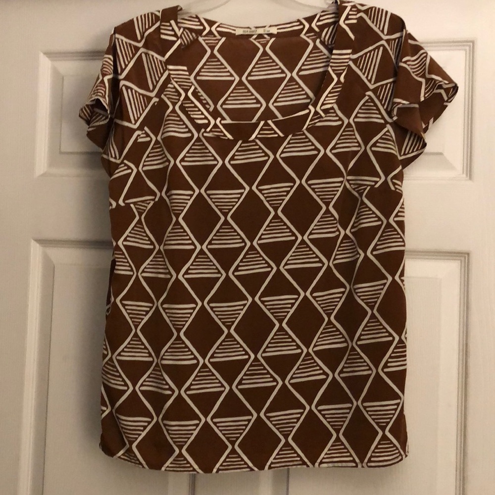 Brown & White Moroccan inspired shirt.